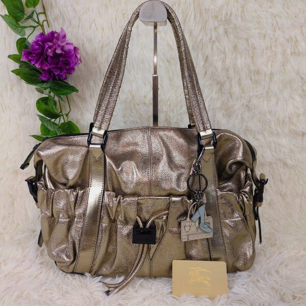 大容量 A4収容可能 BURBERRY キーホルダー付 ゴールド トートバッグ