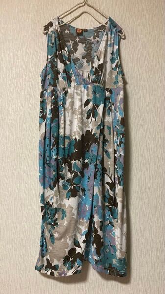 Luxe Reiaxing 花柄 チュニック 裾デザイン ノースリーブ