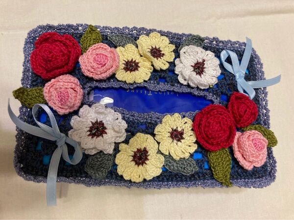 ハンドメイド かぎ針編みティッシュケースカバー 花モチーフ