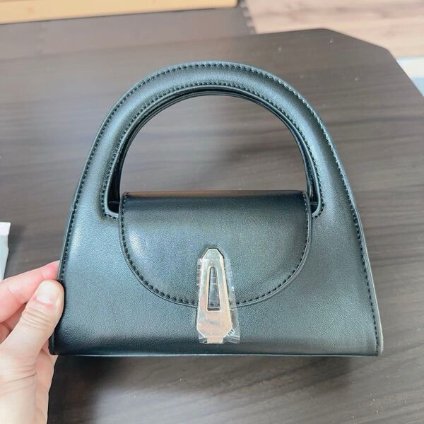 レディース ハンドバッグ クロスボディバッグ 財布 クラッチ ショルダーバッグ レザー ブラック 黒 ワンハンドル 2way