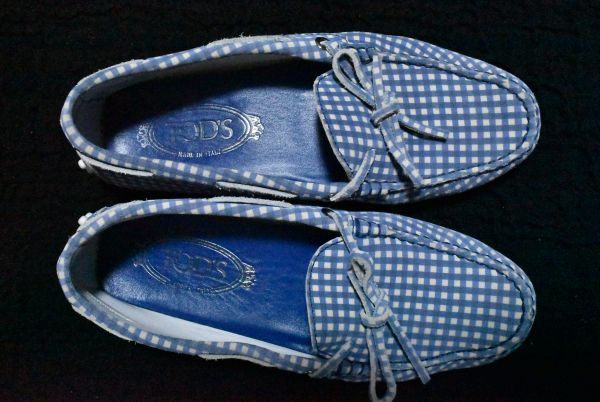 ヤフオク! -tods ドライビングシューズ 白の中古品・新品・未使用品一覧