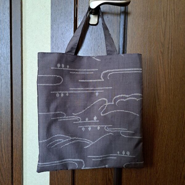 ★ 着物リメイク/ハンドメイド/紬?/トートバック/エコバック/ ★ サブバッグ 手提げバッグ 買い物バッグ