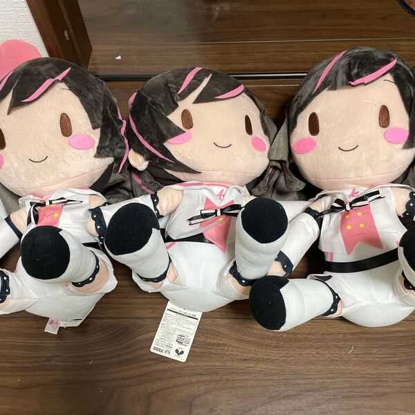 キズナアイ メガジャンボぬいぐるみ 3 セット