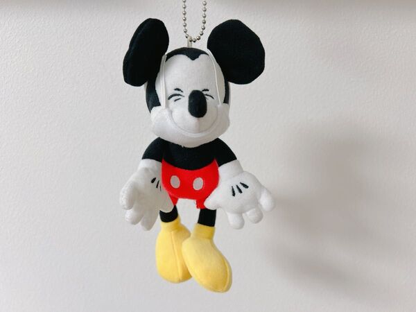 ミッキーマウス ぬいぐるみバッジ マスク ディズニー キーホルダー ぬいぐるみ