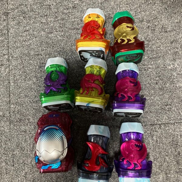 仮面ライダーリバイス スタンプ