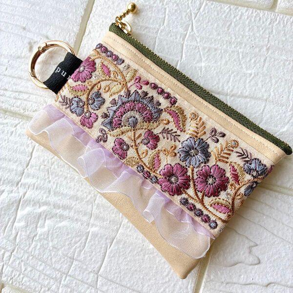 インド刺繍リボン フェイクレザー ハンドメイドポーチ