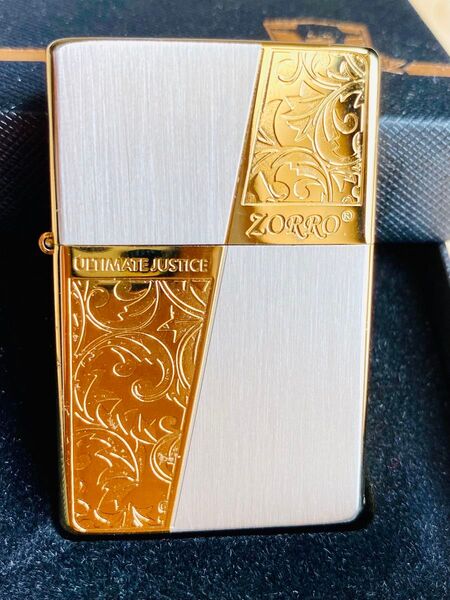喫煙具新品zippo型オイルライター新品未使用ZORROオイルライター唐草文様ゴールド