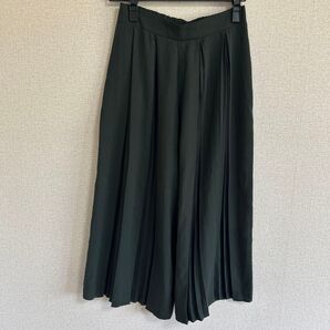 ワイドパンツ ガウチョ プリーツパンツ グリーン レディースM