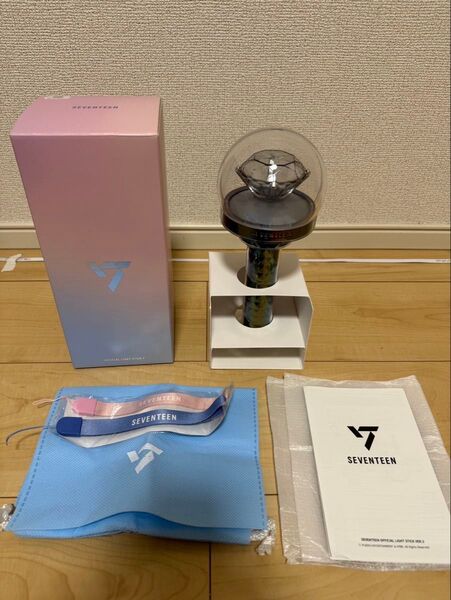 SEVENTEEN セブチ OFFICIAL LIGHT STICK VER.3 ペンラ