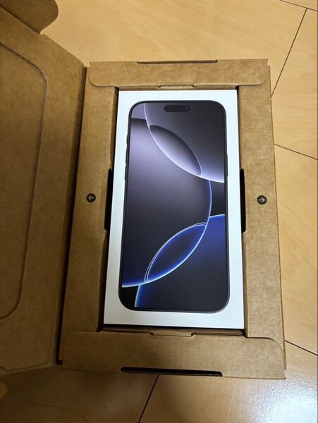 【新品未使用】iPhone16 Pro Max 256GB ブラックチタニウム