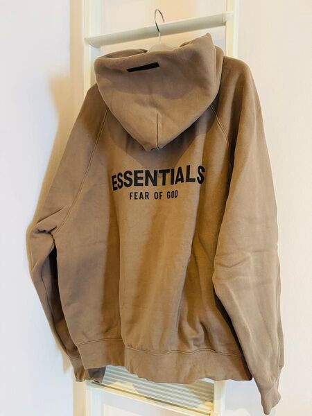 ESSENTIALS FEAR OF GOD プルオーバーパーカー ブラウン フーディー Foodie