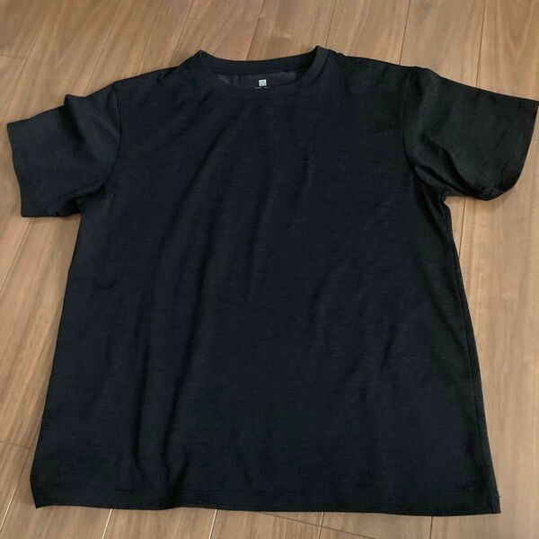 ユニクロ ウルトラストレッチドライEX クルーネックTシャツ150