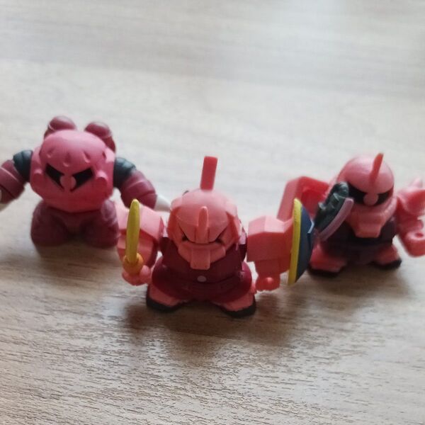 SDガンダムフルカラーカスタム シャア専用