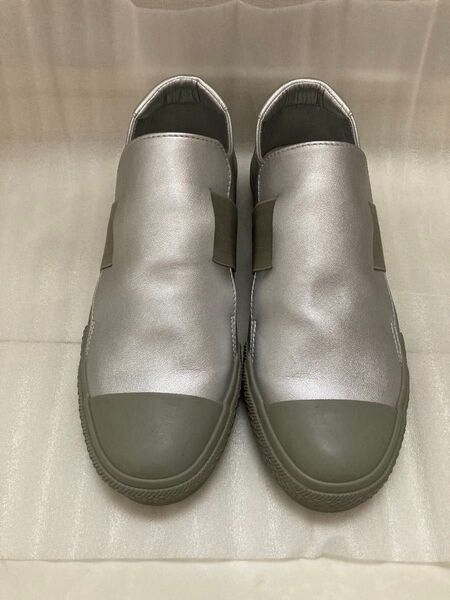 ZUCCa スニーカー シルバー ベルテッドスニーカー M レディース 23.5 24
