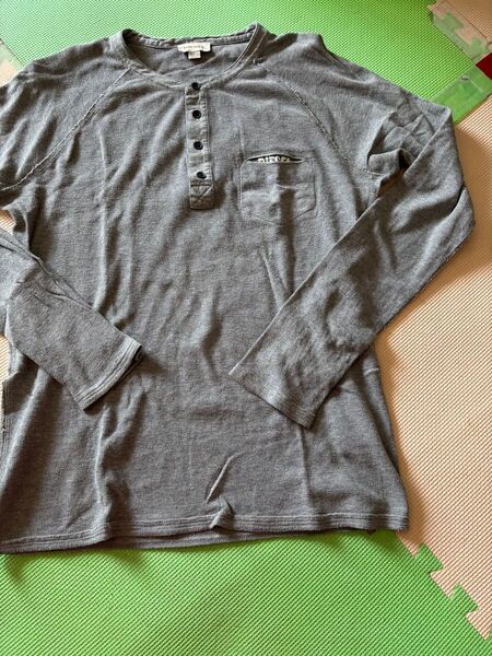 GAP 長袖Tシャツ ヘンリーネック メンズ グレー
