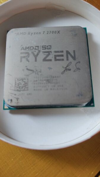 Ryzen7 2700x 50周年記念品50th Anniversary Edition Lisa Su刻印リサスーエディション