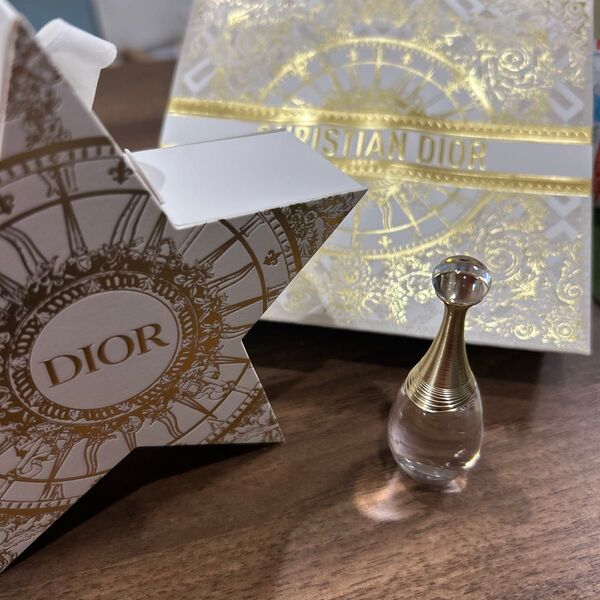 Dior jadore 5ml オードパルファム ノベルティ未使用