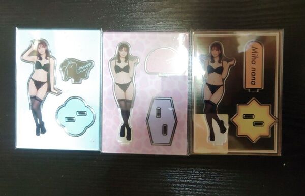 FANZAオンラインくじ 未歩なな アクリルスタンド