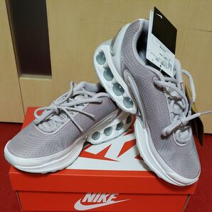 NIKE エアマックスdn ウィメンズ 25.5cm
