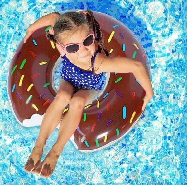 【可愛い】ドーナッツ浮き輪 チョコ/ストロベリー 海 プール 90cm 水遊び 夏休み ドーナッツ 浮き輪 キュート レジャー