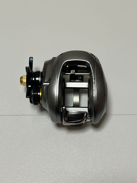 シマノ SHIMANO 09 アルデバラン 左ハンドル レフトハンドル 機関良好 ボディのみ