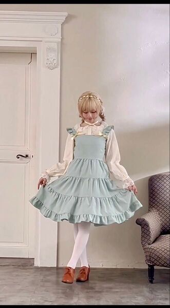 星名桜子さん×しまむらコラボ ジャンパースカート グリーン Mサイズ