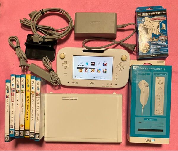 任天堂 Wiiu 32GB ホワイト本体、Wiiuリモコンプラス,ソフトセット