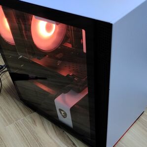 ライト ゲーミングPC Windows11 可 Ryzen5 サクサク SSD メモリ16gb ホワイトpc デスクトップpc