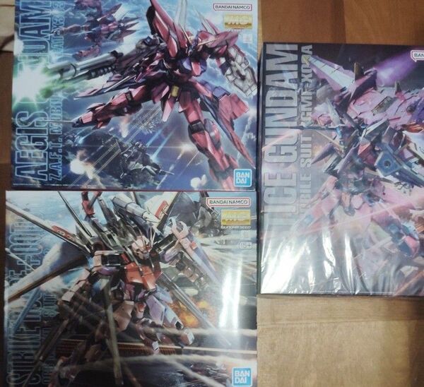 MG イージスガンダム MG ジャスティスガンダム MG ストライクルージュ