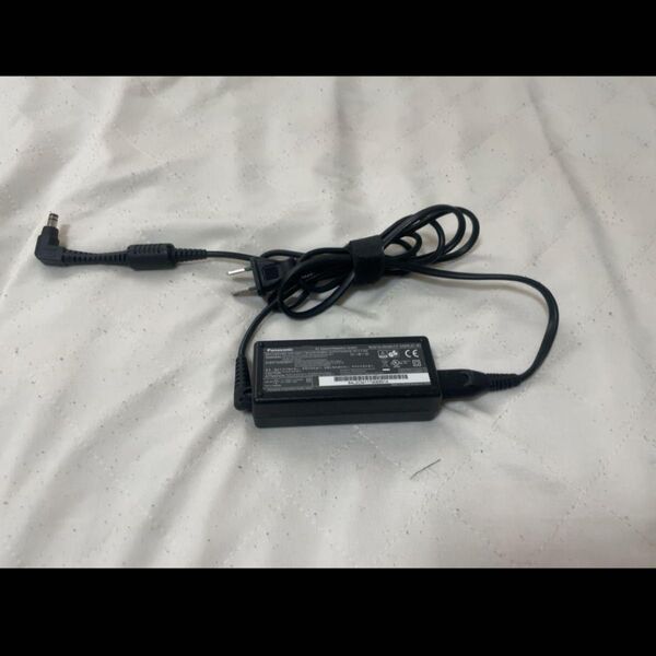 Panasonic CF-AA64L2C M1 16V4.06A