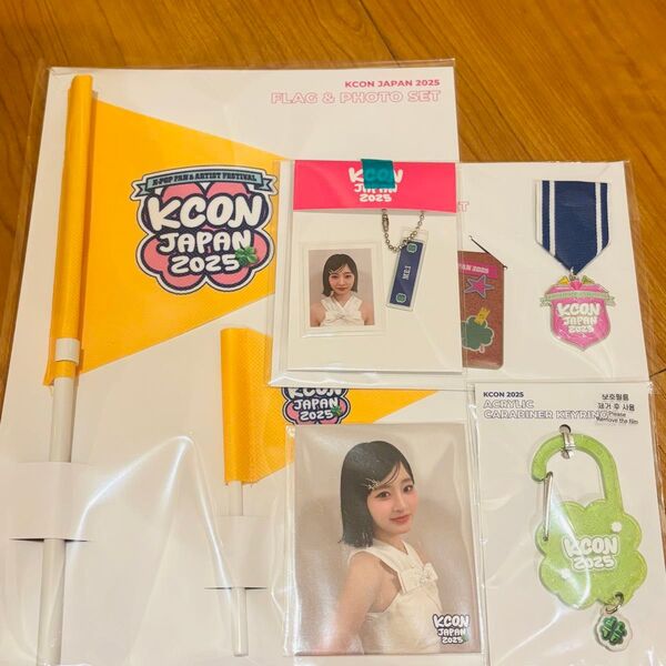 KCON JAPAN ME:Iオフィシャルグッズ フラッグ 生写真 IDカード キーホルダー 飯田栞月