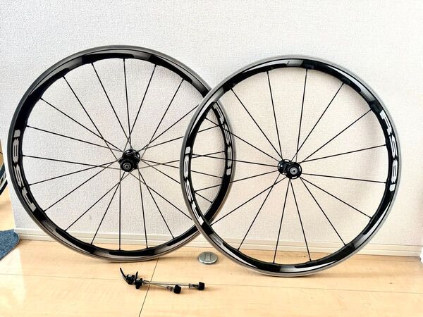 シマノフリー クリンチャー ホイールセット 700c WH-RS81 C35 700c Shimano