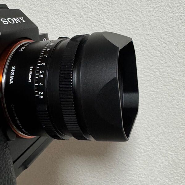 美品 SIGMA 45mm F2.8 DG DN ソニー Eマウント フィルター カスタムフード付き