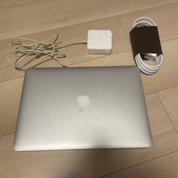 【超美品】Macbook pro 13インチ i7 RAM:16gb 516gb