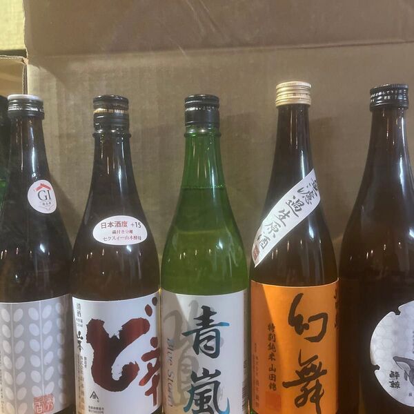 日本酒四合瓶 川中島幻舞 出羽桜 姿 青嵐 など