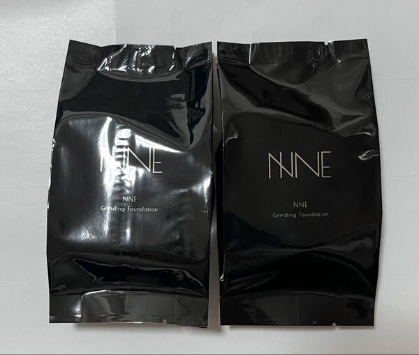 NNEグラインディングファンデーションライトベージュ14g ×2個リフィル パフ付き