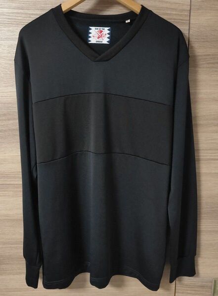 極美品サノバチーズ ジャージ素材 長袖VネックTシャツ Lサイズ 紺色×黒色