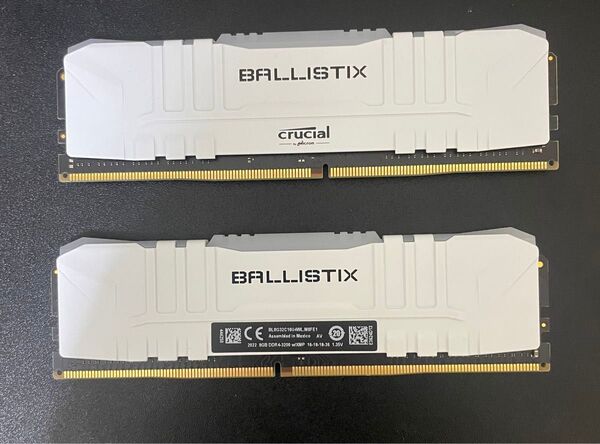 Ballistix Crucial ddr4-3200 8GB×2枚 RGBデスクトップメモリ ホワイト