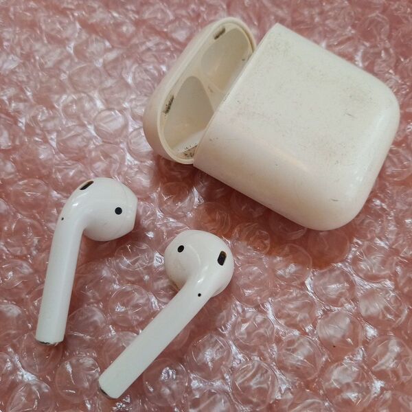 【正規品】AirPods pro 第二世代 lightning A2700 エアポッズ