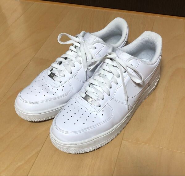 NIKE AIR FORCE 1 '07 ホワイト