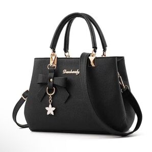 レディース バッグ カバン オシャレ ショルダー サブバッグ 2way おでかけ オシャレ デート 可愛い ブラック