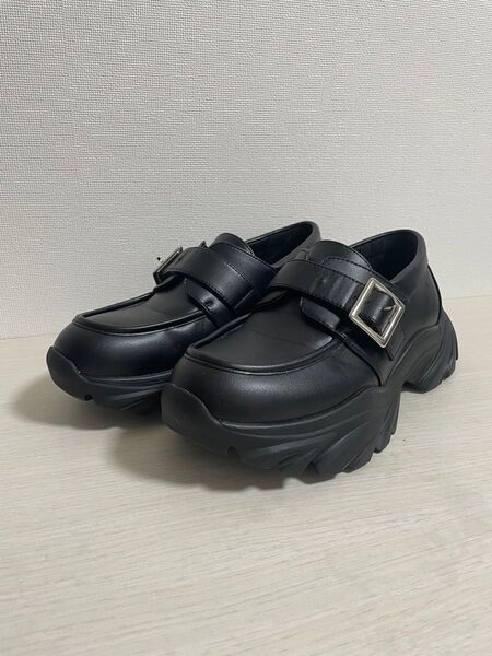 ローファー