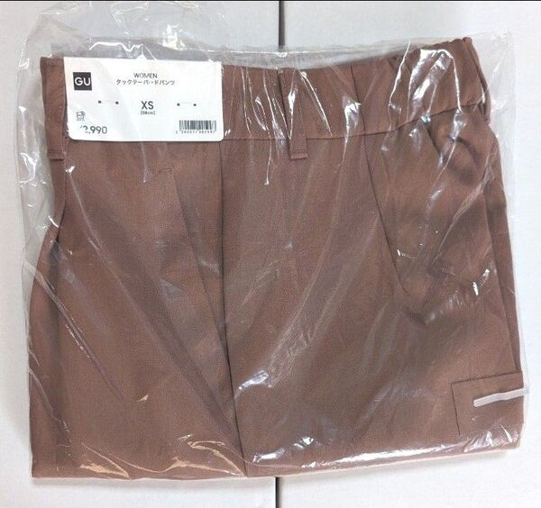 【新品未使用】GU タックテーパードパンツ(丈標準65.0~69.0cm) ブラウン BROWN XS