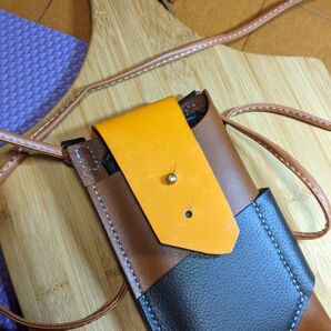 スマホショルダー