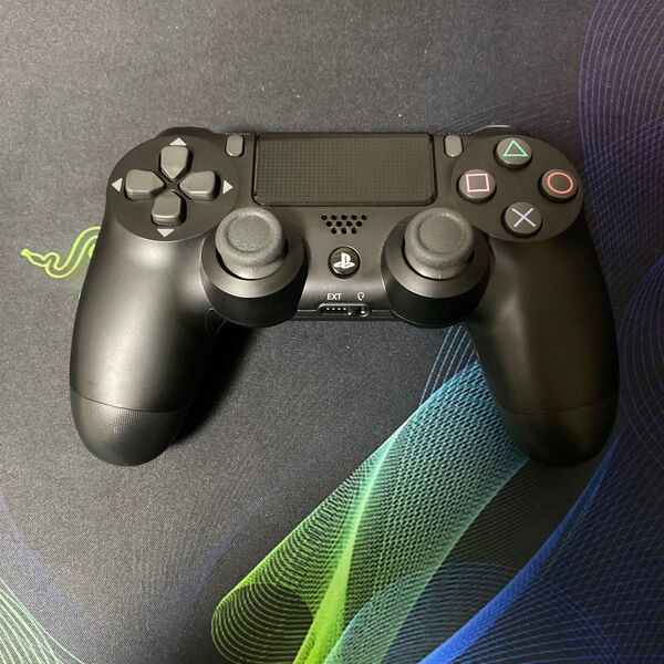 美品 PS4 DUALSHOCK4 ワイヤレスコントローラー ジェット・ブラック CUH-ZCT2J デュアルショック4