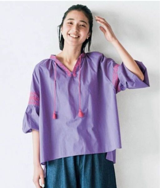 アヴェクモワ シャツ ブラウス 「佐藤かなさんプロデュース」