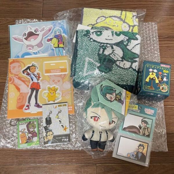 ポケモントレーナーズ グッズセット チリ ナンジャモ ネモ グルーシャ アオキ コルサ ピカピカボックス2025