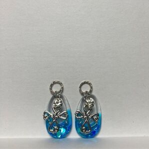 ☆295 クロス ジルコニア ブルー系 フックピアス/ノンホールピアス