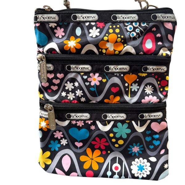 LeSportsac レスポートサック ショルダーバッグ 小さめ 軽量 ミニ 花柄 黒 斜めがけバッグ カジュアル