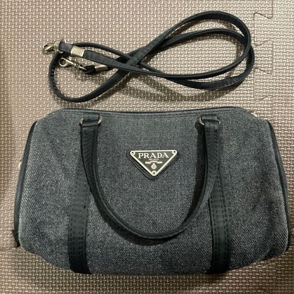 PRADA ミニボストンバッグ グレー ショルダーストラップ付き